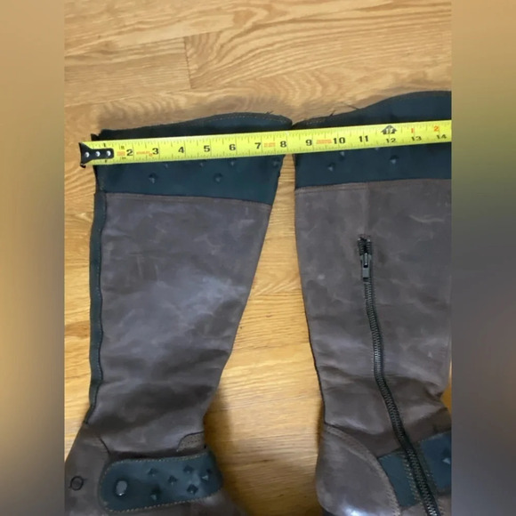 Born Womens Brown Leather Zip Knee High Tall Boots Size 8/39 - Picture 11 of 12